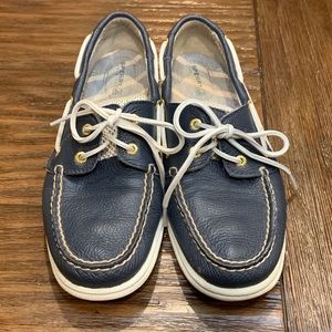 Women’s navy sperry top sider size 8